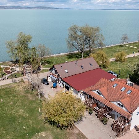 Pelso Apartman Замарди Экстерьер фото